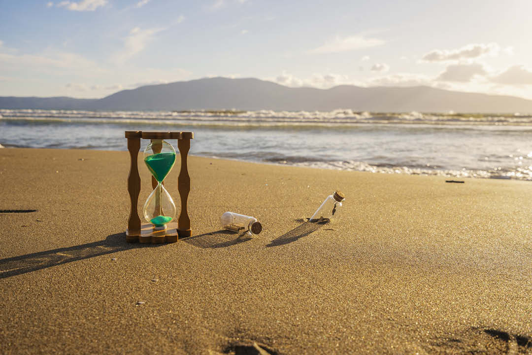 beach and sand timer